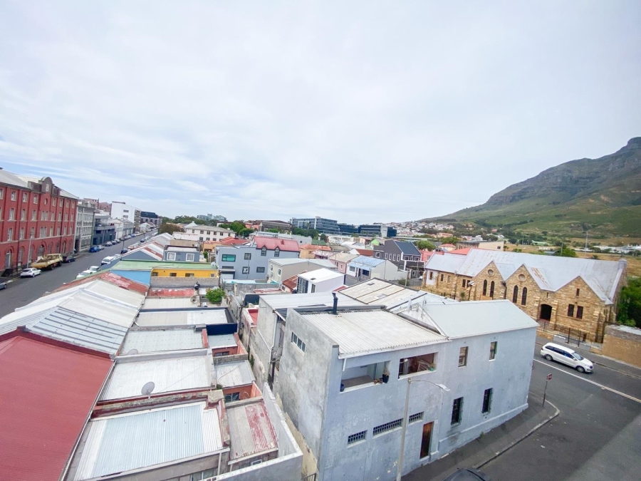 To Let commercial Property for Rent in Zonnebloem Western Cape